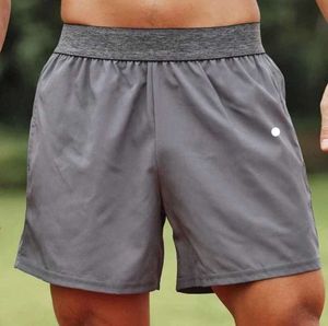 Lulus Men Yoga Sports Shorts Outdoor Fitness Szybki suchy Lemens Solidny kolor Casual Biegling Quarter Pant Wysoka jakość 666