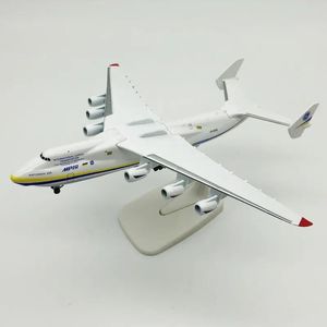 Modle Uçak Modle 20cm Diecast Metal Alaşım Antonov An225 