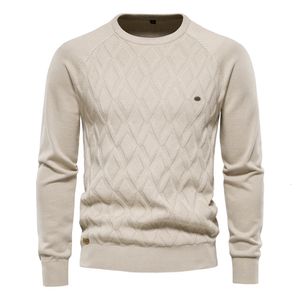 Aiopeson Argyle Basic Men Sweaters Solid Color Oneck långärmad stickad manlig pullover vintermode varm för 240103