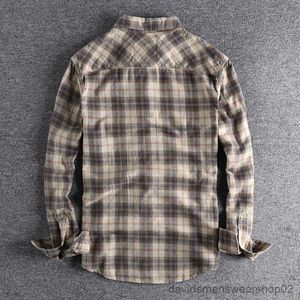 Men's Casual Shirts Kaji retro tooling plaid shirt men's flannel sanding comfortable casual Joker shirt jacket in autumn and winter