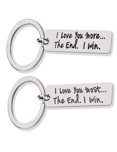 Benutzerdefinierter Paar-Schmuck-Schlüsselanhänger „I LOVE YOU MORE THE END I WIN“, Edelstahl-Charm-Schlüsselanhänger, Valentinstagsgeschenk, Ehemann, Ehefrau, Geschenk3833991