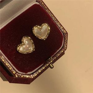 Orecchini a lobo Delicato cuore acrilico color oro Mini orecchini da donna a bottone da sposa alla moda chiodi per le orecchie per le donne ragazze gioielli regalo