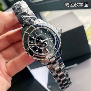 Ceramics Chan J12 Watch Ceramic Black Watch مع Diamond J12 Leather Leather أسود منسوجان زوجان يشاهدون Writed Sports Sports Wristwatch Writhatch Black White Vintage