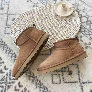 Ultra Mini Women Boots Boots Slipper U F22 Winter New Popular Coled Sheeping Fur Plush Att Warm with Card Dusti Gifts Beautiful Antelope Renindeer Color