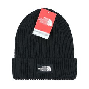 Toppsäljande män beanie hatt designer beanies män kvinnor mössa skalle mössor vår höst vinter hattar mode gata aktivt casual cappello unisex j8