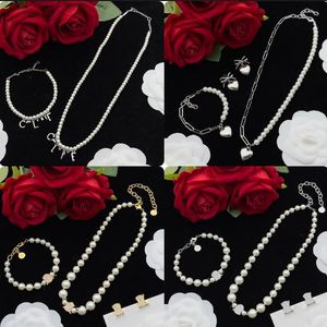 New Fashion Pearl Necklace Choker Bracelet Elegant Delicate Light Luxury Brass Copper Diamond inlay Letter Earrings Women Jewelry Wedding Party Premium Gifts