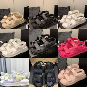 Designer channel Slippers Shoes Sandals Summer Women Calfskin Dad Shoes Quilted Platform Flats Low Heel Wedge Diamond Buckle