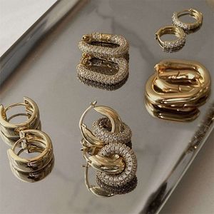 2022 stud stud fashion cz Zircon Round Huggie Hoop أقراط للنساء الهندسة U شكل إبزيم الأذن أطواق الذهب مطلي بالفولاذ المقاوم للصدأ 230829