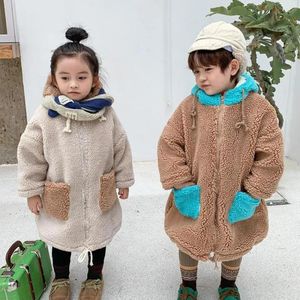 Cappotto Moda Bambina Giacca invernale Plus Velluto Spesso Bambino Bambino Caldo Pecora Come Cappotto di lana Cappotto per neonato Vestiti per ragazze 16 anni LJ2