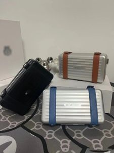 Säckar ny handväska personlig unisex -väska singel axel crossbody riwa väska med tre färger tillgängliga