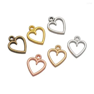 Charms 50st Metal Hollow Heart for DIY Pendant Necklace Earring Jewelry Making Accessories Material Tillbehör Hitta grossist