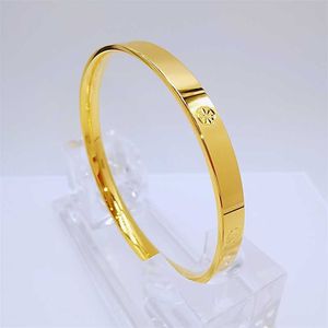 Projektant Bransoleta Bransoletka Moda Luksusowe biżuterii Oryginalna Trendia Trendy 18 -Kot Gold Diamond For Women Men Paznokcie bransoletki Srebrna Bransoletka biżuterii 6cy8