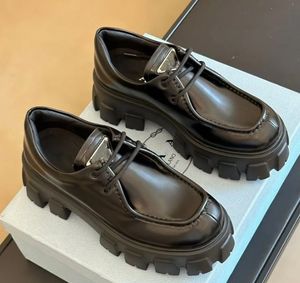 Vendita all'ingrosso Monolith Oxford Shoes Mocassino da donna Comfort Walking Nero in pelle spazzolata Lady Casual Oxford Walking Party Wedding Mocassino di lusso