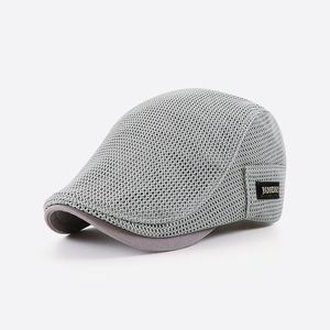 Kappen 2021 Neue Sommer Herren Hüte Atmungsaktive Mesh Newsboy Caps Outdoor Gorro Hombre Boina Golf Hut Fashion Solid Flache Kappe für Frauen