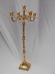 Titulares Novo chegada de 83 cm de ouro brilhante Candelabra, porta -velas de liga de zinco para castiça