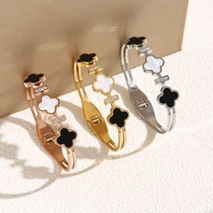 Designer Bracelet Hot selling Geometric Clover Titanium Steel Rose Gold Bracelet Women's New Simple Jewelry