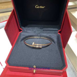 مصمم Bangle Carter للنساء والرجال Juste Nail Bracelet 18K Rose Gold Head Tail with Diamonds Men Women Have Original Box Pyj