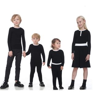 Set di vestiti spagnoli per bambini Ragazzi e ragazze Vestito di abbigliamento lavorato a maglia Maglioni per bambini Ragazza Gonne in maglia Ragazzo Top in maglia Fratello Sorella 240103