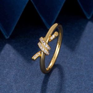 Кольца Ювелирные изделия v Золотое кольцо с узлом из веревки Женское кольцо с бантом Light Luxury Sense Pair MRYR