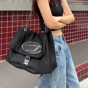 Trendy D-letter Shoulder Bag Oxford Cloth High Capacity Designer Handbags Tote One Wandering Bag High Sense Crossbody Bag Handheld Womens Bag