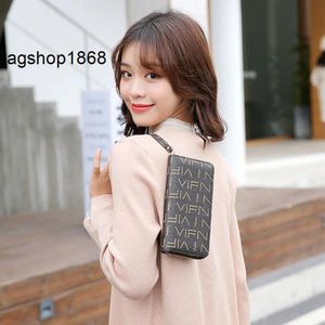 Wallets shoulder bag Wallets HBP Foreign Trade Handbags Spring Summer European American Style Retro PU Skin Print Multicompartment Hand H