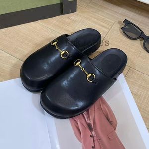 デザイナースリッパbaotou men men muler slippersヴィンテージシューズ