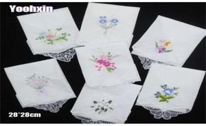 3 pçs de luxo algodão feminino lenços bordados rendas flor hanky floral cor aleatória pano senhoras lenço tecidos t2006184658174