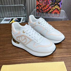 2024 Men Designer calfskin Casual shoes Genuine Leather Lace-up printing Fashion classic sports trainers running shoes sneakers Figures printed 35-42