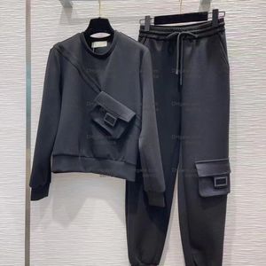 Designer Kvinnors tvåstycken Set Pants Casual Suit Jacket Pälsbeläggning för kvinnor Långt ärmjacka cool flicka streetwear jacka set