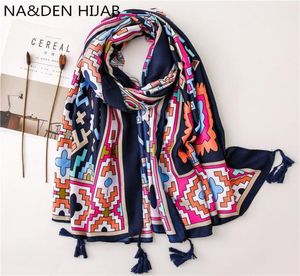 Halsdukar 2021 damer mode aztec tassel viskos sjal halsduk kvinnor hög kvalitet wrap stal bufanda muslim hijab snood 18090cm7162613