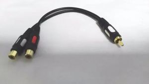 Anschlüsse: 1 hochwertiger Cinch-Stecker auf 2 Cinch-Buchsen, Audio-Adapterkabel, 22 cm