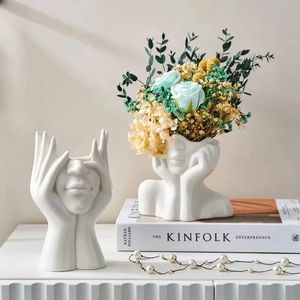 White Ceramic Body Art Vase Shy Girl Decorative Ornament Flower storage Living Room decoration Nordic style home decor 240103