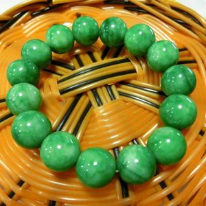 Armbänder Echtes natürliches Jade-Armband für Herren, Smaragd-Jade-Stein, elastische Perlen-Draht-Armbänder, Jadeit-Armreif für Herren-Modeschmuck