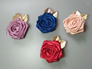 Accessori per capelli Boutique 20 fermagli floreali a forma di nastro carino alla moda Kawaii con foglie in oro massiccio Forcine per fiori Copricapo da principessa