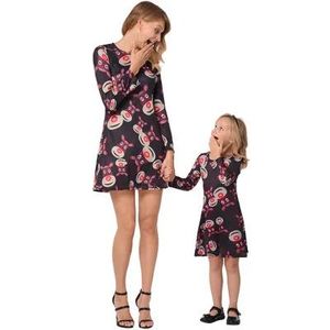 Outfits New Autumn Winter Mommy and Me Family Matching Outfits Mother Daughter Christmas Elk Full Printing LongSleeved Dress 3Colors