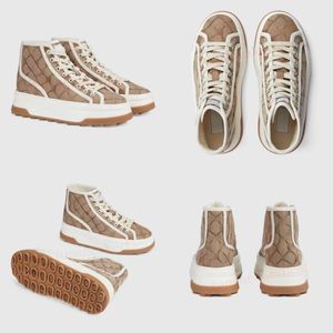 Designer 1977 High Canvas Shoes Män Kvinnor Sneakers Low Alfabet Broderi Rinnande skor Tyg Inlay Muffin Bottom Chunky Tennis Shoes