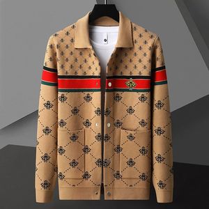 New Autumn and Winter Luxury Bee Embroidered Cardigan for Men's Korean Ultra thin Men's Sweater Soft and Warm Wool Men's Cardigan 240104