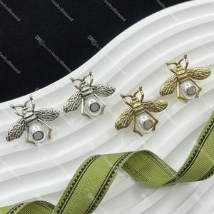 Luxury Pearl Hoop Earrings Interlocking Letter Stud Designer Bee Earrings for Women with Gift Box