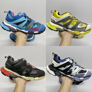 2024 Designer Sneakers Paris Casual Shoes Black White Triples 3.0 Ice Blue Pink Men Trainer Orange Runner Blue Gul Grey Womens Purple Mens Trainer Lime Red Shoe