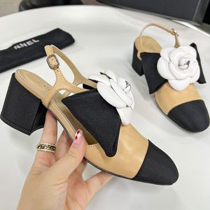 Klassische Camellia Luxus Damen Designer Kleid Schuhe Französische Marke Mode Schmetterling Dicker Absatz Sandalen Dame Pumps 8A Qualität Damen Echtes Leder High Heels Loafer