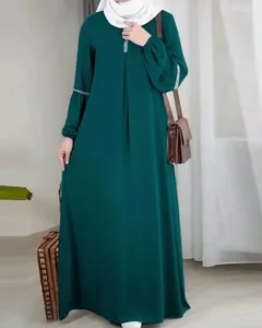 Etniska kläder muslimska kvinna klänning mode långärmad dubai abaya islamiska klänningar fast färg o nacke caftan marocain kabaya med
