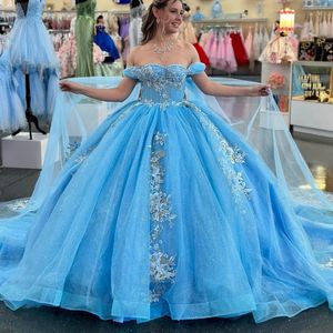 Himmelblau glänzender Schatz Quinceanera Kleiderball mit Cape Applices Spitze Perlen Prinzessin Party Kleid Vestidos 15 de