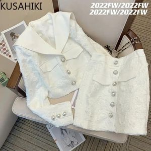 Suits Kusahiki Chic Fashion Two Piece Women Outifits 2022 Autumn Fashion Beads Love Heart Sailor Collar Coat + Hög midja Aline kjol