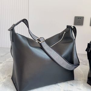 TOTE TORBY oryginalne skórzane torby dla kobiet na ramionach luksusowy crossbody moda moda portfel posłańca kamera mody mody wszechstronna torba wieczorowa z łańcuchem