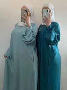 Ramadan Eid Satin Abaya Dubai Türkei Flare Sleeve Muslim Hijab Kleid Plain Geschlossene Abayas für Frauen Islamische Kleidung Kaftan Robe 240103