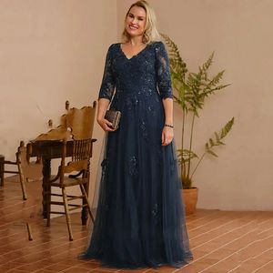 Elegante marineblaue Kleider für die Brautmutter, V-Ausschnitt, 3/4 lange Ärmel, Spitzenapplikationen, Perlen, Tüll, A-Linie, Hochzeitsgastkleid für Frauen, 2024, Abendkleid in Übergröße