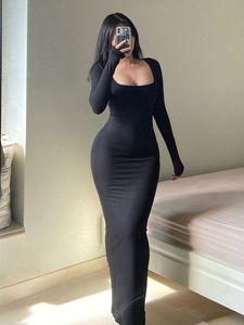 Spice Slim Fall and Winter with Sexy Fish Tail Wrapped Buttocks Long Sleeve Long Dress