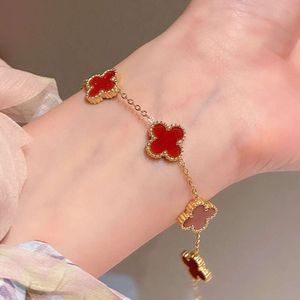 Van Clover a doppia squadra a quattro foglie Bracciale Flower per donne fai -da -te Fai -foglie in acciaio artigianato in acciaio Luce regalo di lusso per i migliori amici Nuovo