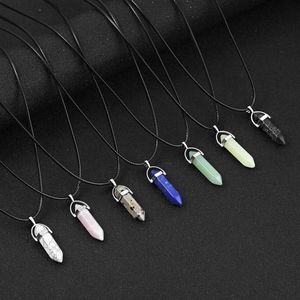 Colares de pingente 7 pçs / set Natural Quartz Chakra Cristal Ponto de Cura Corte Gemstone Pingente Reiki Colar Para Redução de EstresseL240104