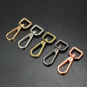 50pcs metal döner deri torba çanta çanta omuz omuz kayışı kayış klipsli tetikleme toka anahtar zinciri anahtar halka köpek zinciri yaka toka 240103